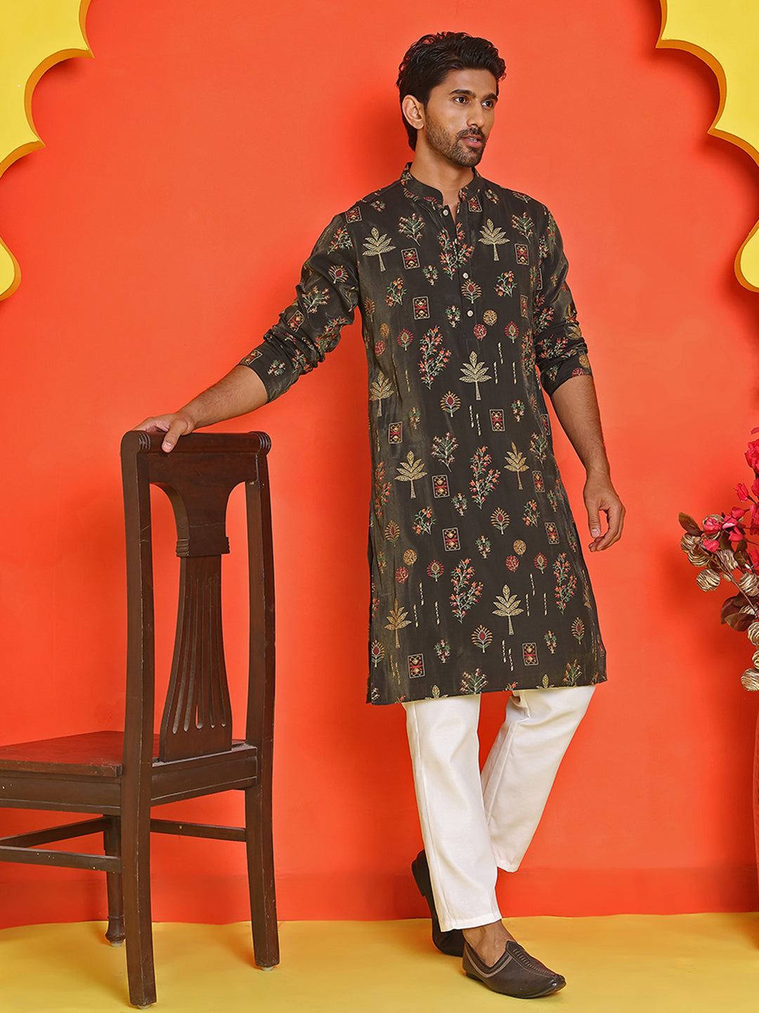 Printed Silk Blend Straight Kurta Set.