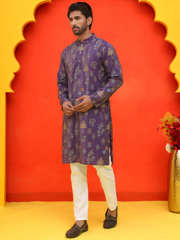 Printed Silk Blend Straight Kurta Set.