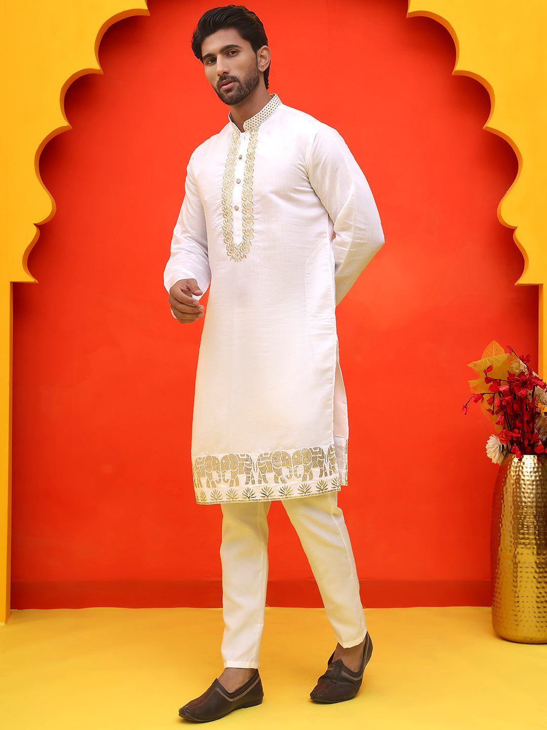 Embroidered Chikankari Kurta Pyjama For Men