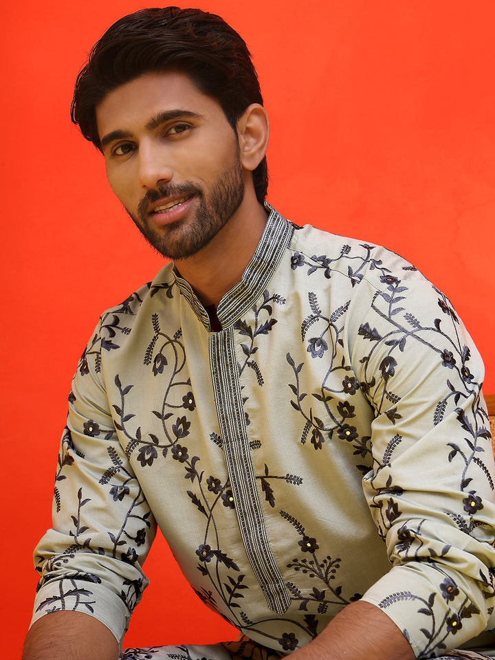 Chikankari Embroidered Kurta Pyjama For Men