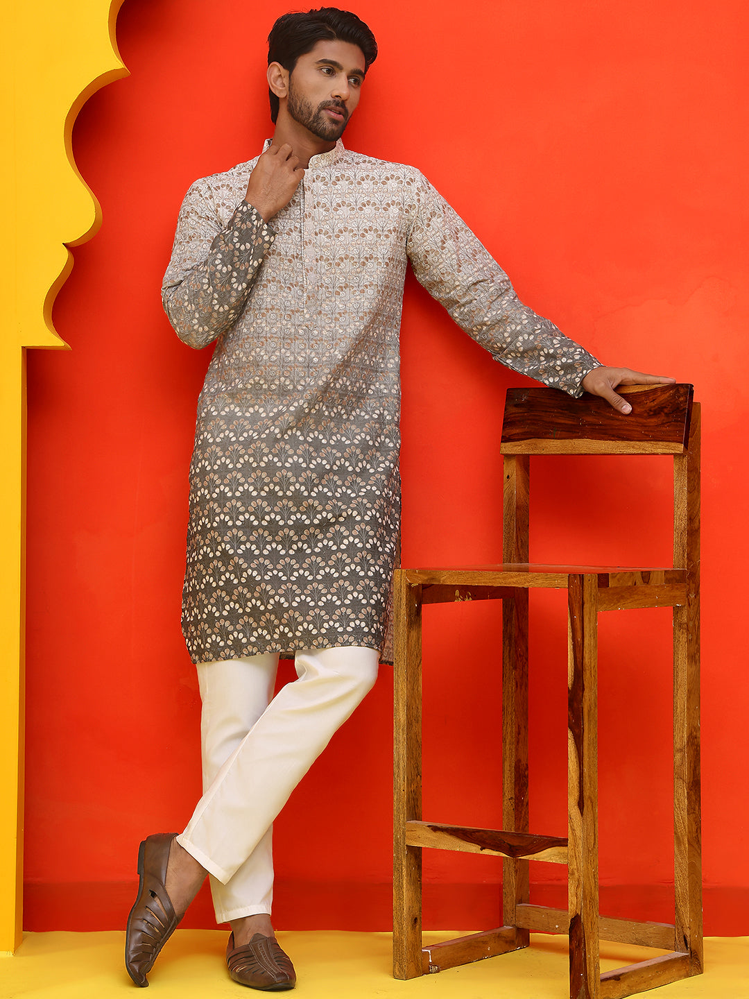 Ombre Printed &amp; Embroidered Kurta Pyjama Set