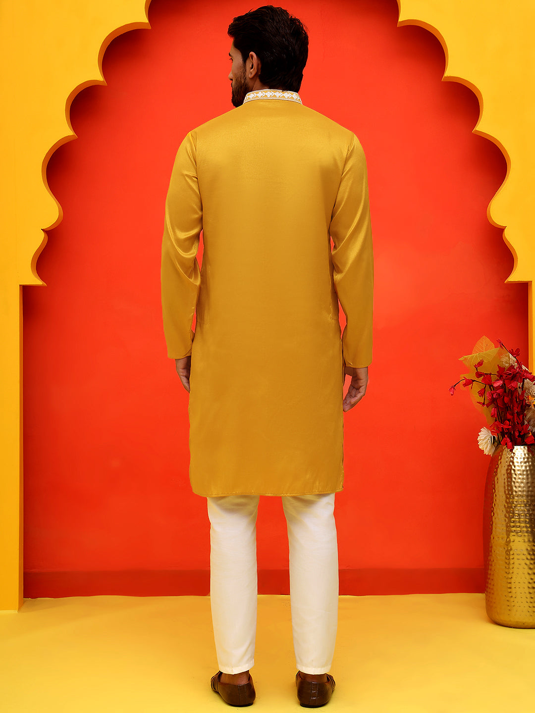 Embroidered Kurta Pyjama For Men