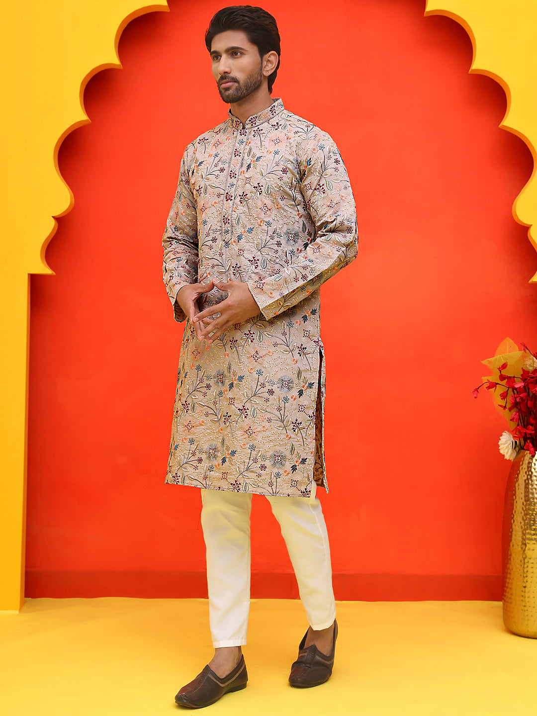 Embroidered Kurta Set For Men