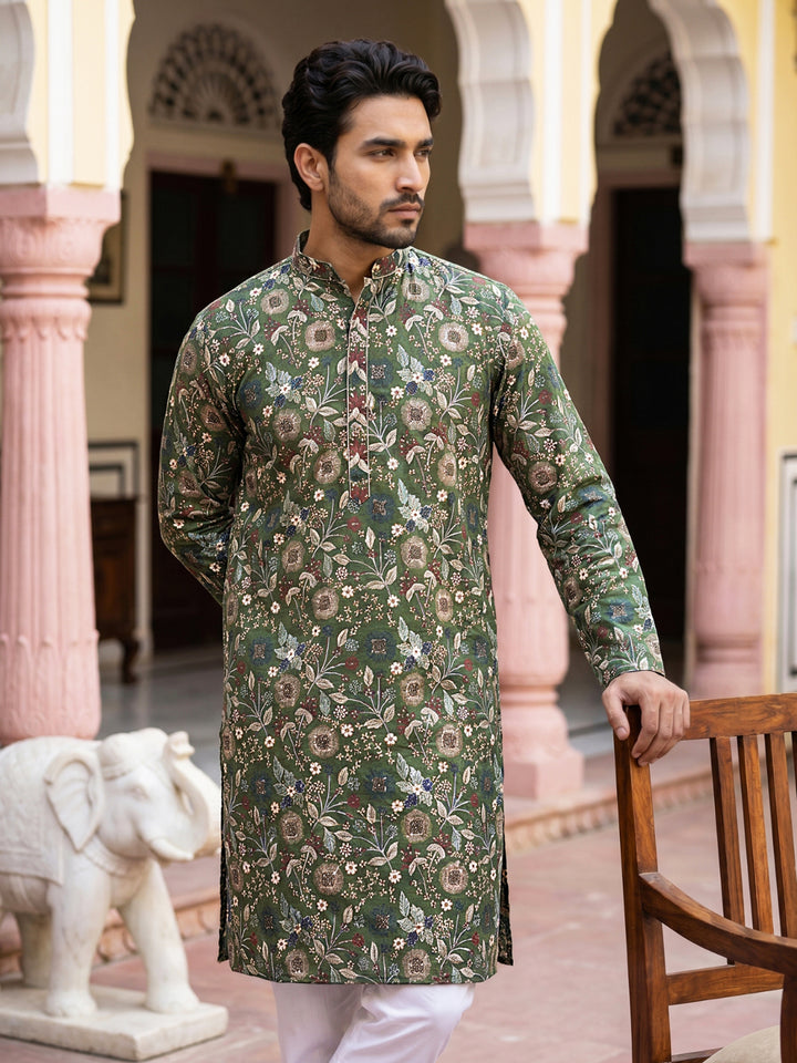 Silk Blend Floral Embroidered Kurta Pyjama Set