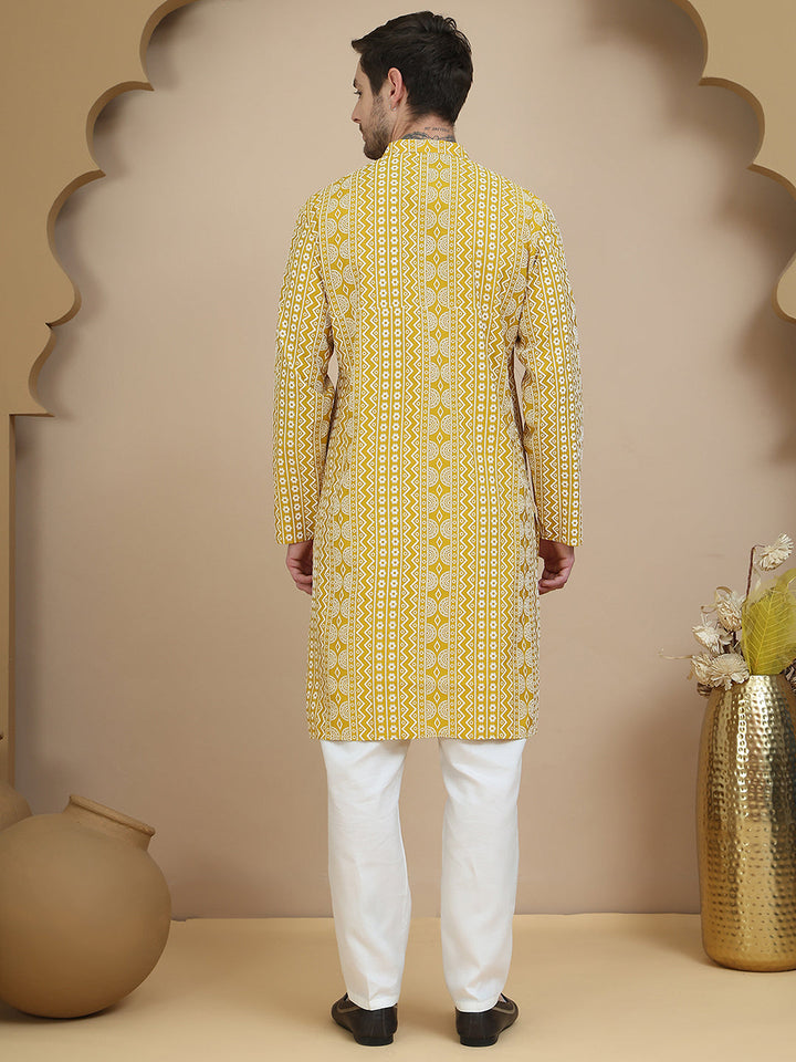 Geometric Print Silk Blend Straight Kurta Set For Men