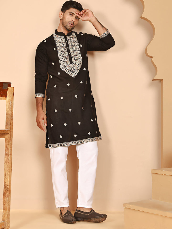 Embroidered Silk Blend Kurta Pyjama Set For Men