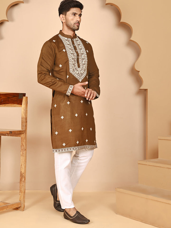Embroidered Silk Blend Kurta Pyjama Set For Men