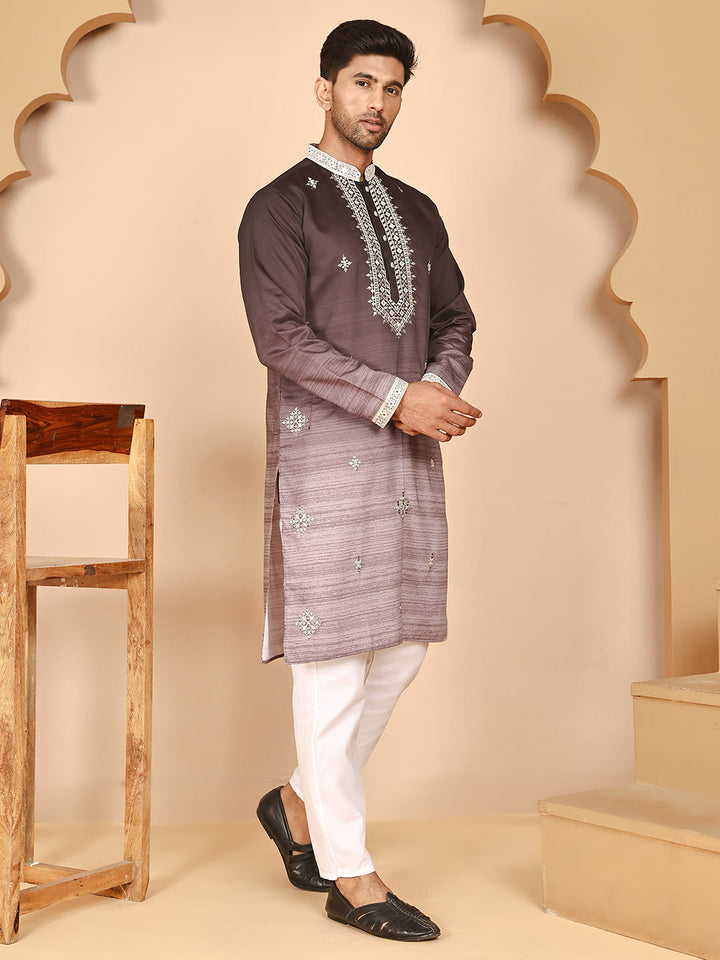 Men’S Traditional Ombre Kurta Set With Delicate Thread Work