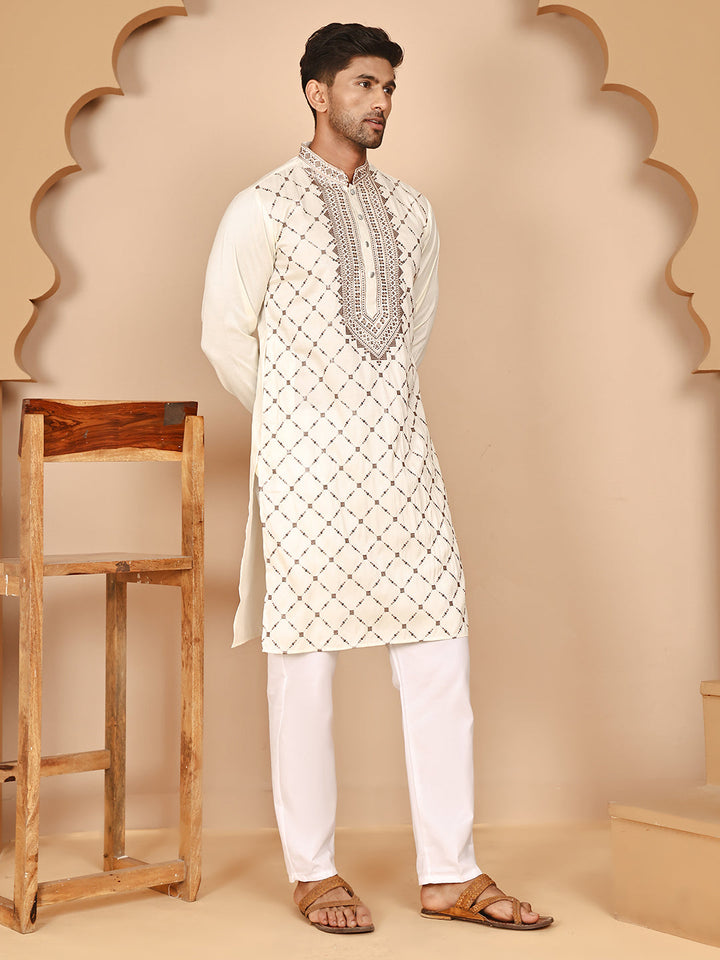 Classic White Embroidered Kurta Pyjama Set For Men
