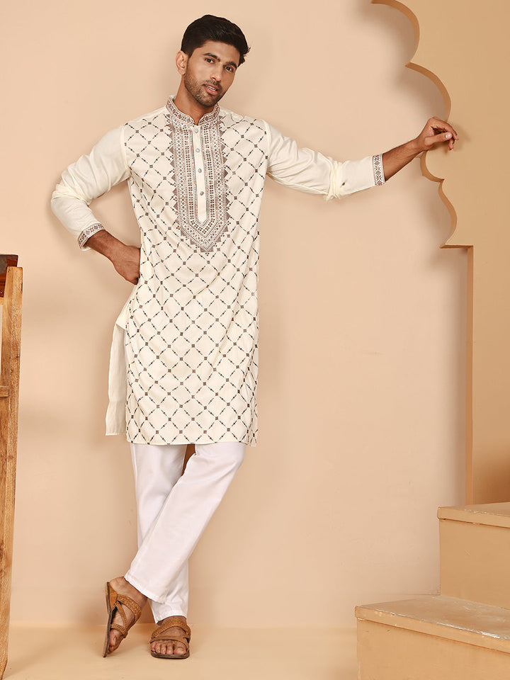 Classic White Embroidered Kurta Pyjama Set For Men
