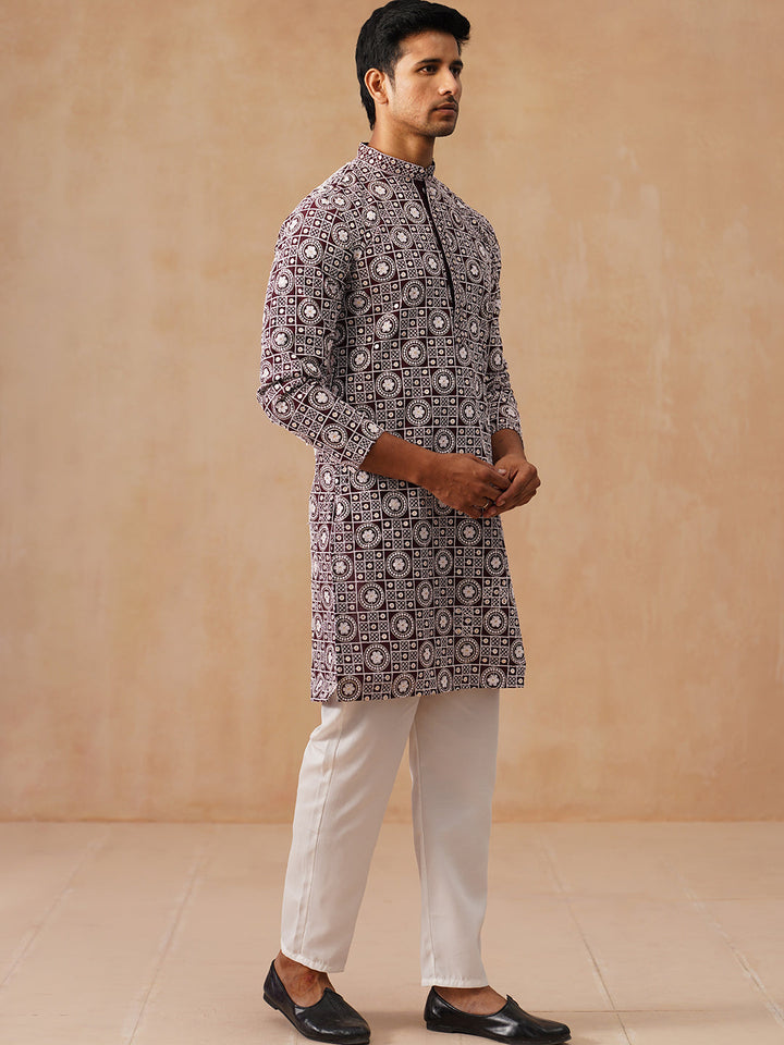 Classic Geometric Embroidered Kurta Pyjama