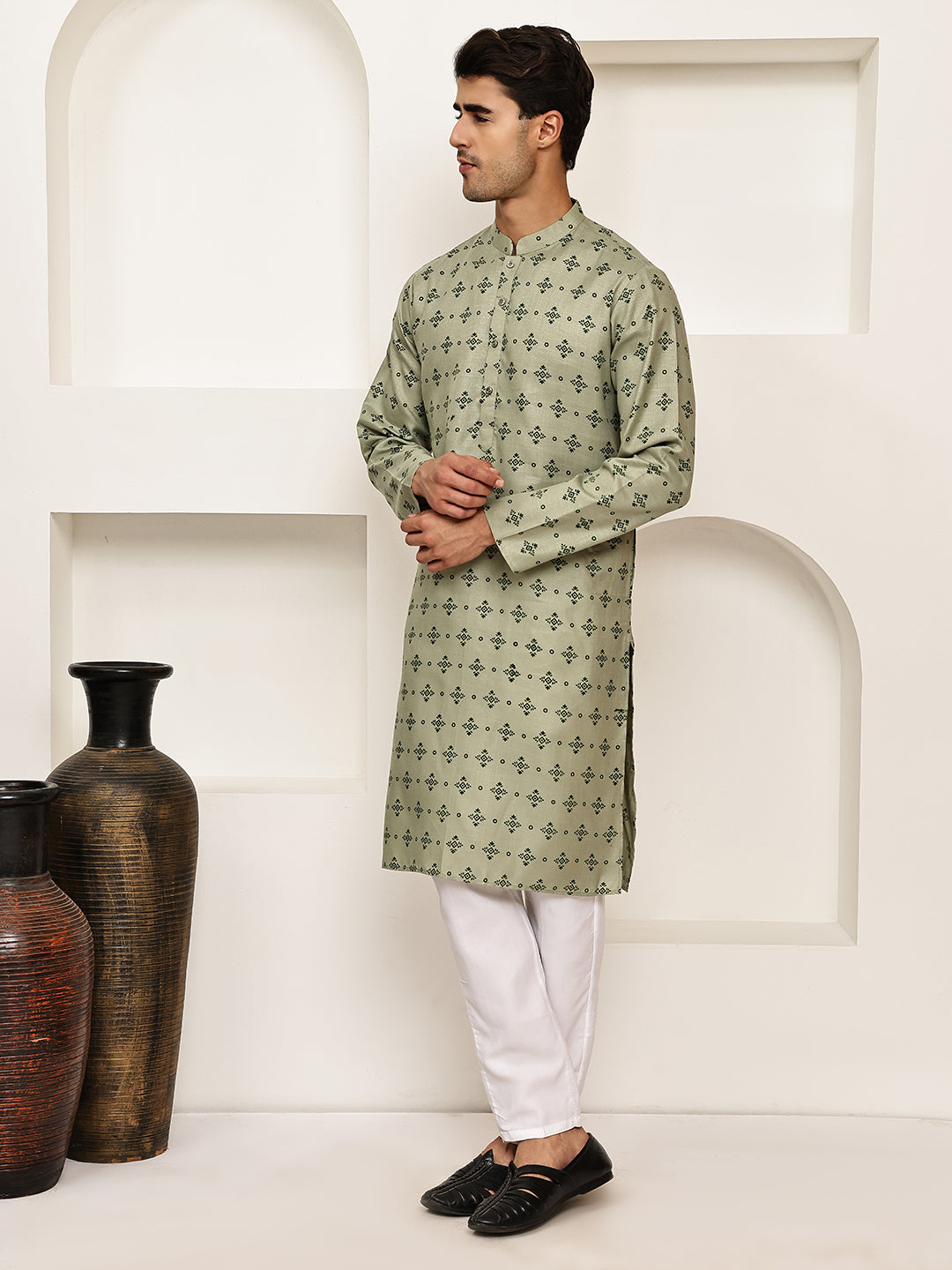 Traditional  Floral Printed Kurta Pyjama Set