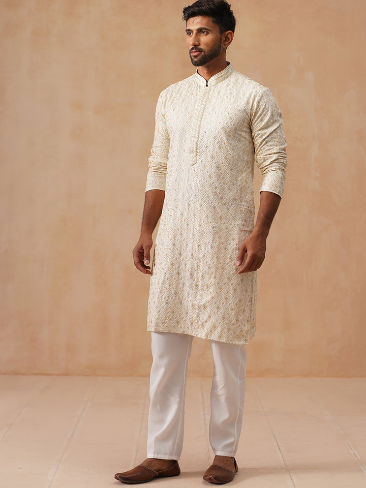 Men’S Festive Kurta Set With Intricate Embroidery