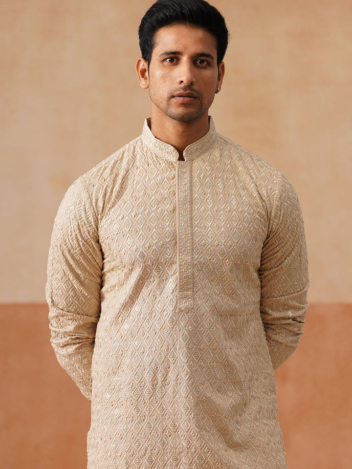 Men’S Festive Kurta Set With Intricate Embroidery