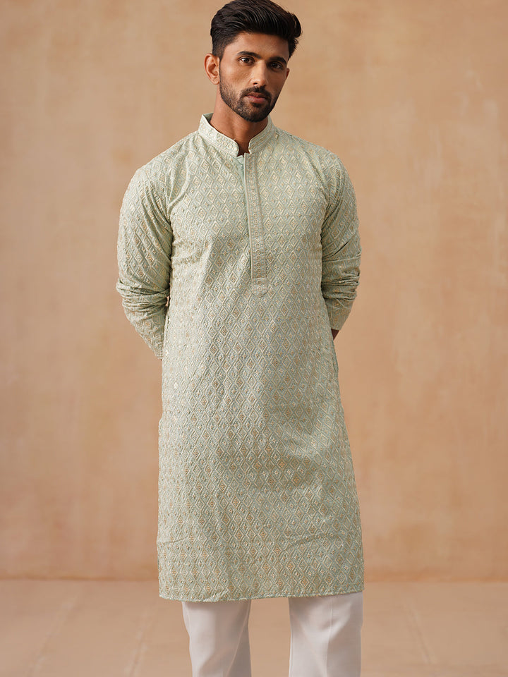 Men’S Festive Kurta Set With Intricate Embroidery