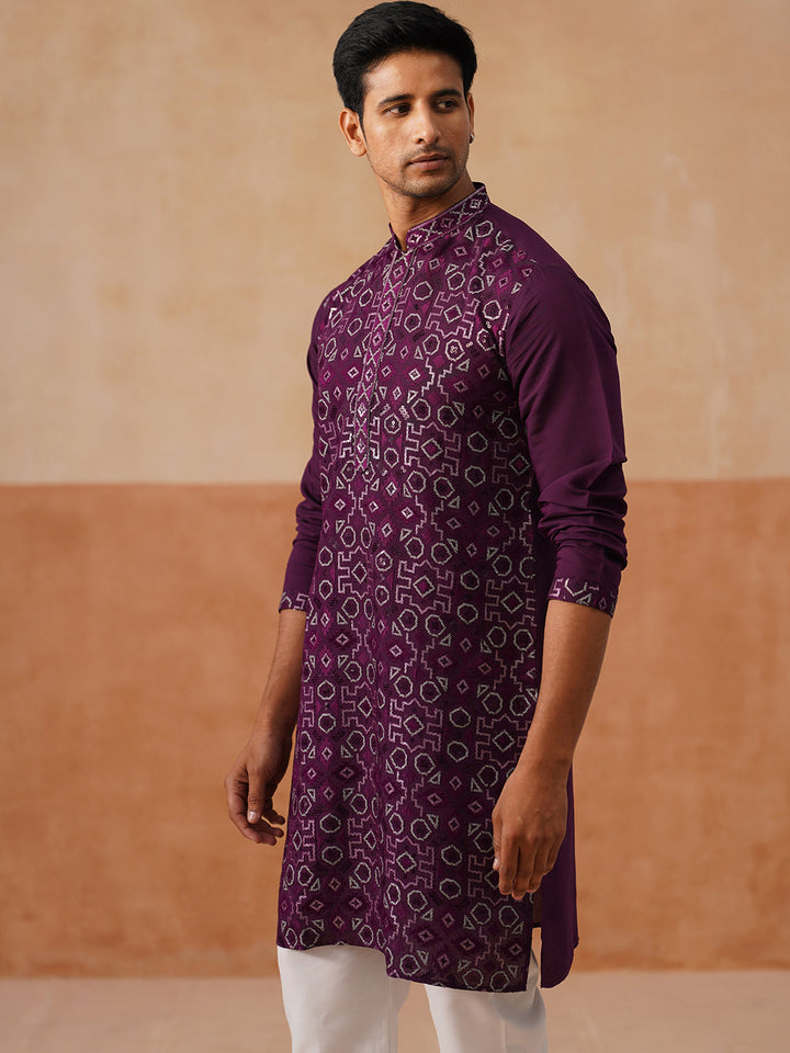 Ethnic Kurta Pyjama Set In Luxurious Silk Blend