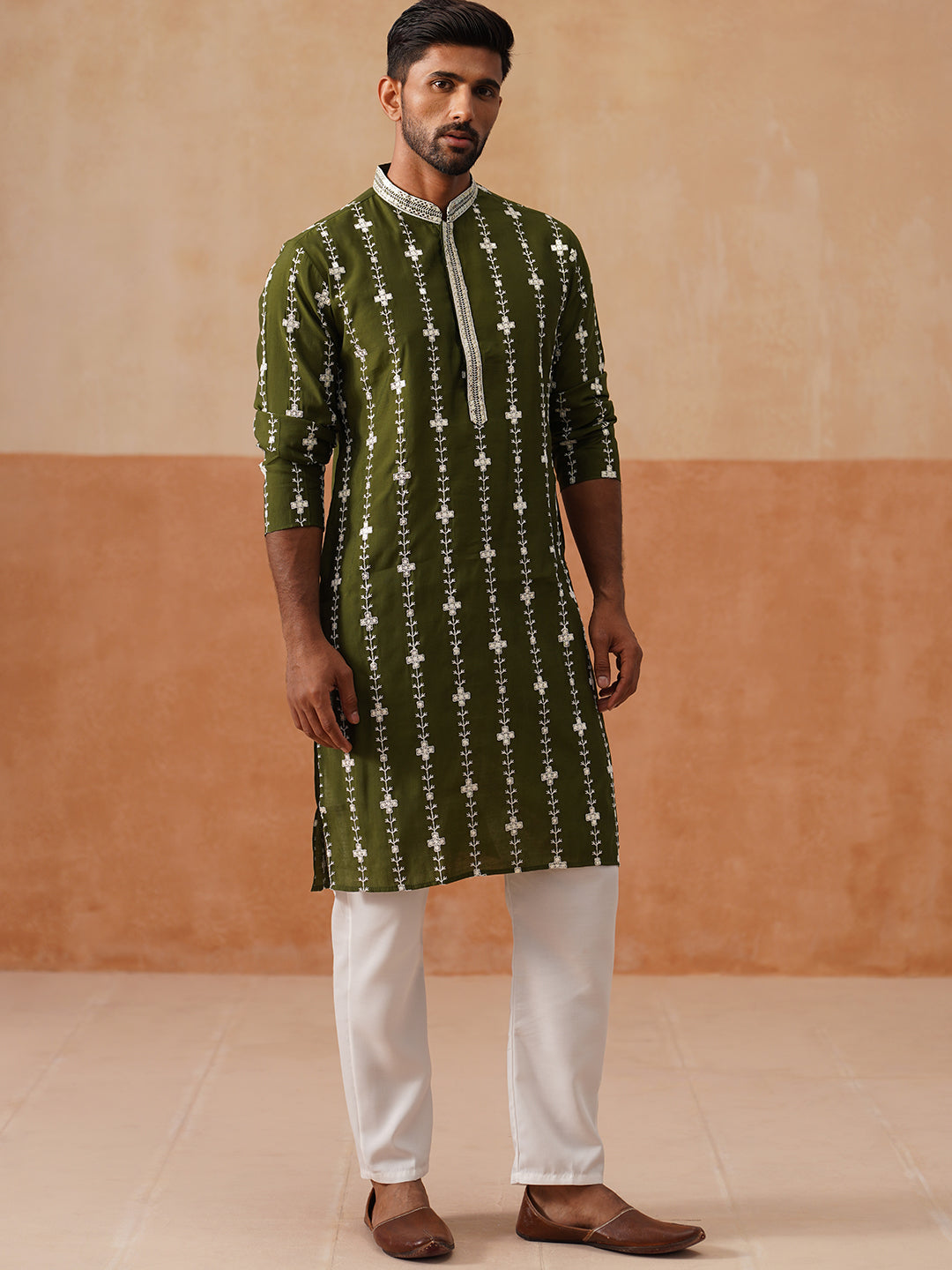 Classic Embroidered Kurta Pyjama Set