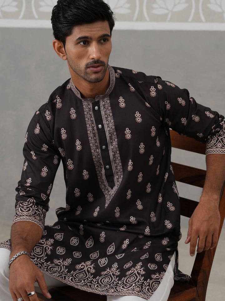 Men’S Ethnic Black Kurta Pajama Set With Traditional Print
