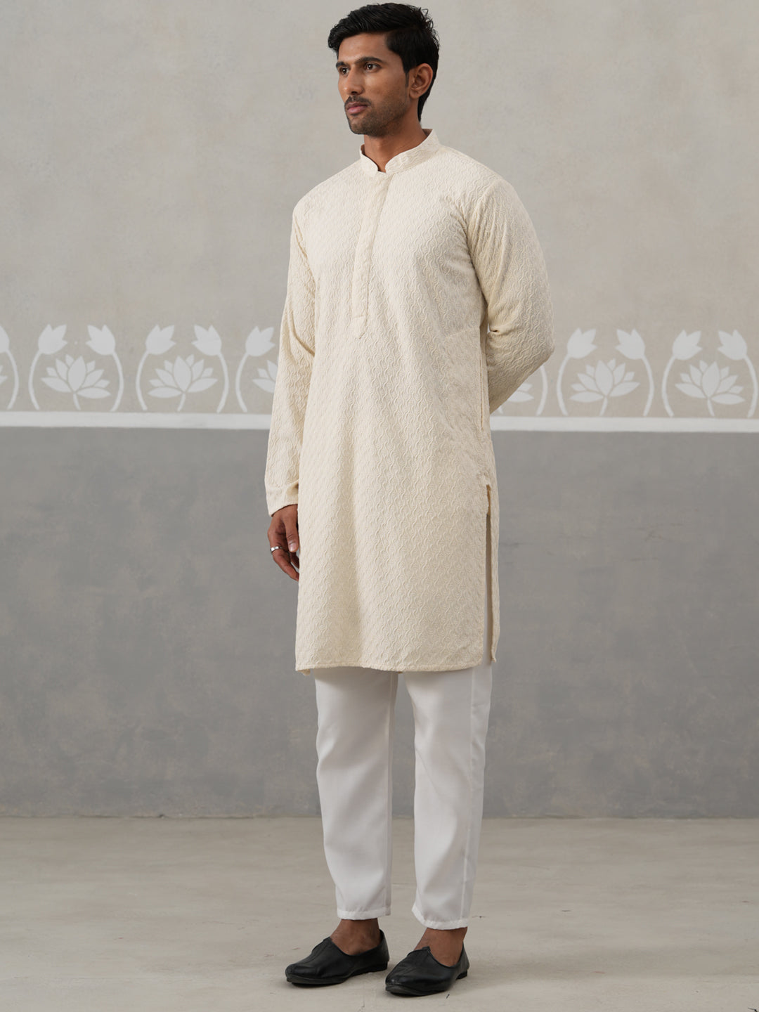 Men Embroidered Viscose Rayon Kurta With Pyjama