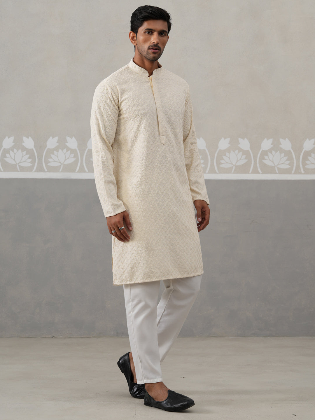 Men Embroidered Viscose Rayon Kurta With Pyjama