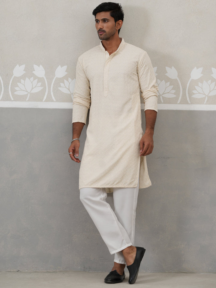 Men Embroidered Viscose Rayon Kurta With Pyjama