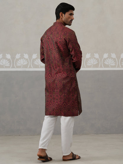 Silk Blend Designer Kurta Pyjama For Men