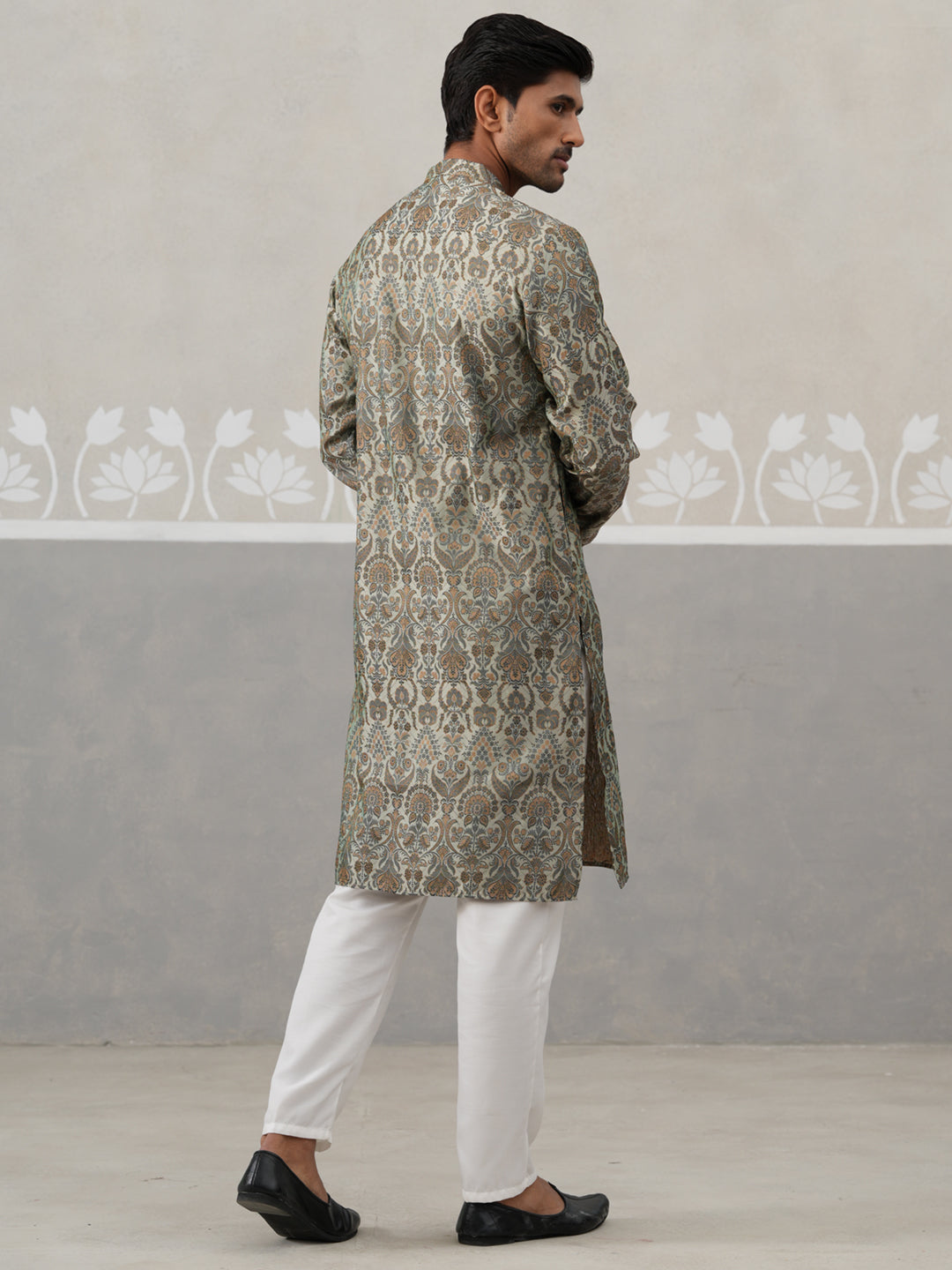 Silk Blend Designer Kurta Pyjama For Men