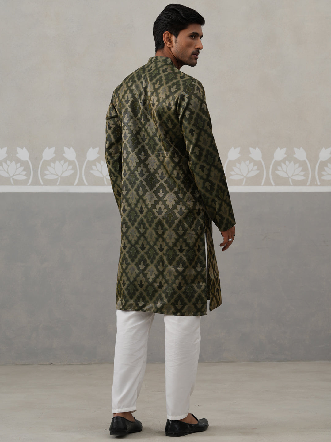 Silk Blend Woven Design Kurta Pyjama Set
