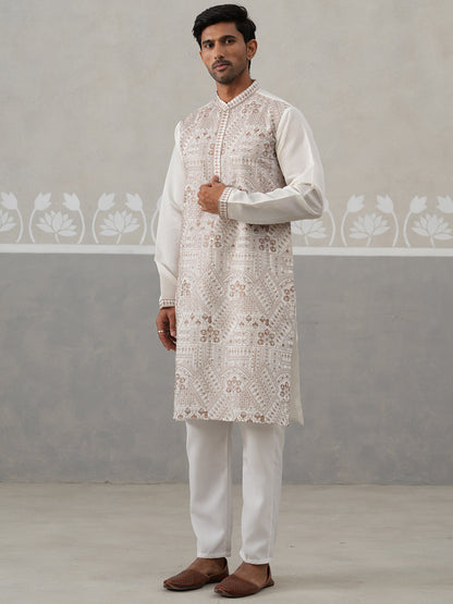 Traditional Embroidered Kurta For Men