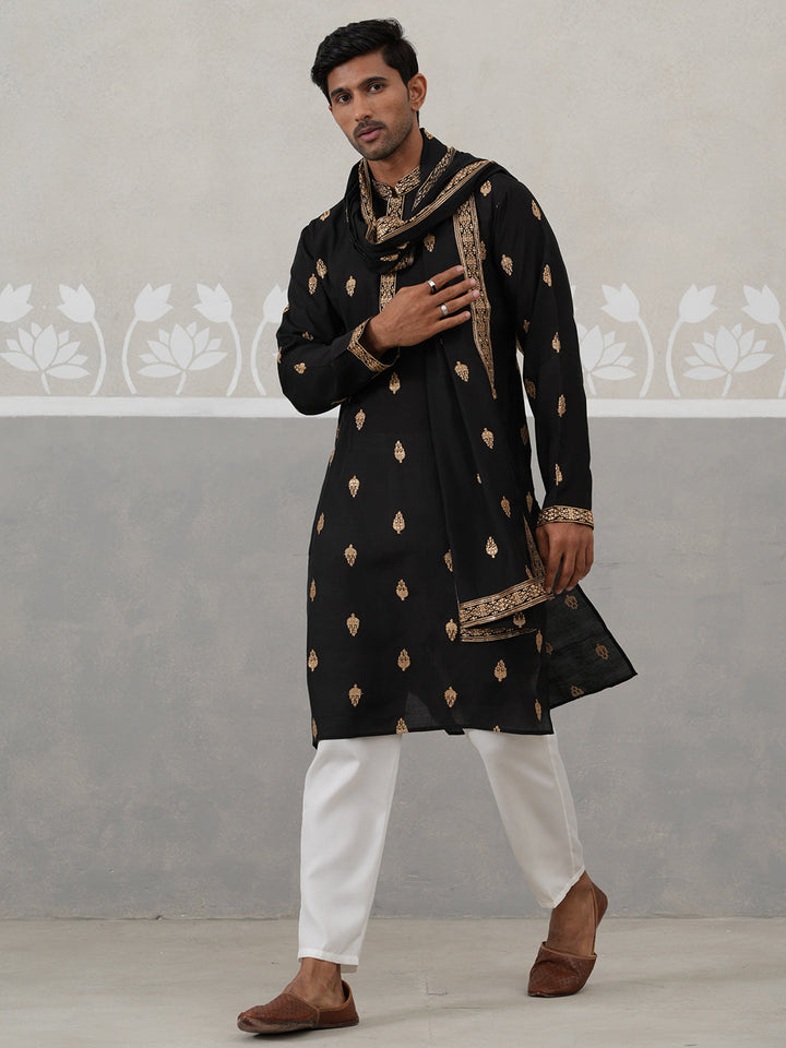Silk Blend Embroidered Kurta Pyjama Set