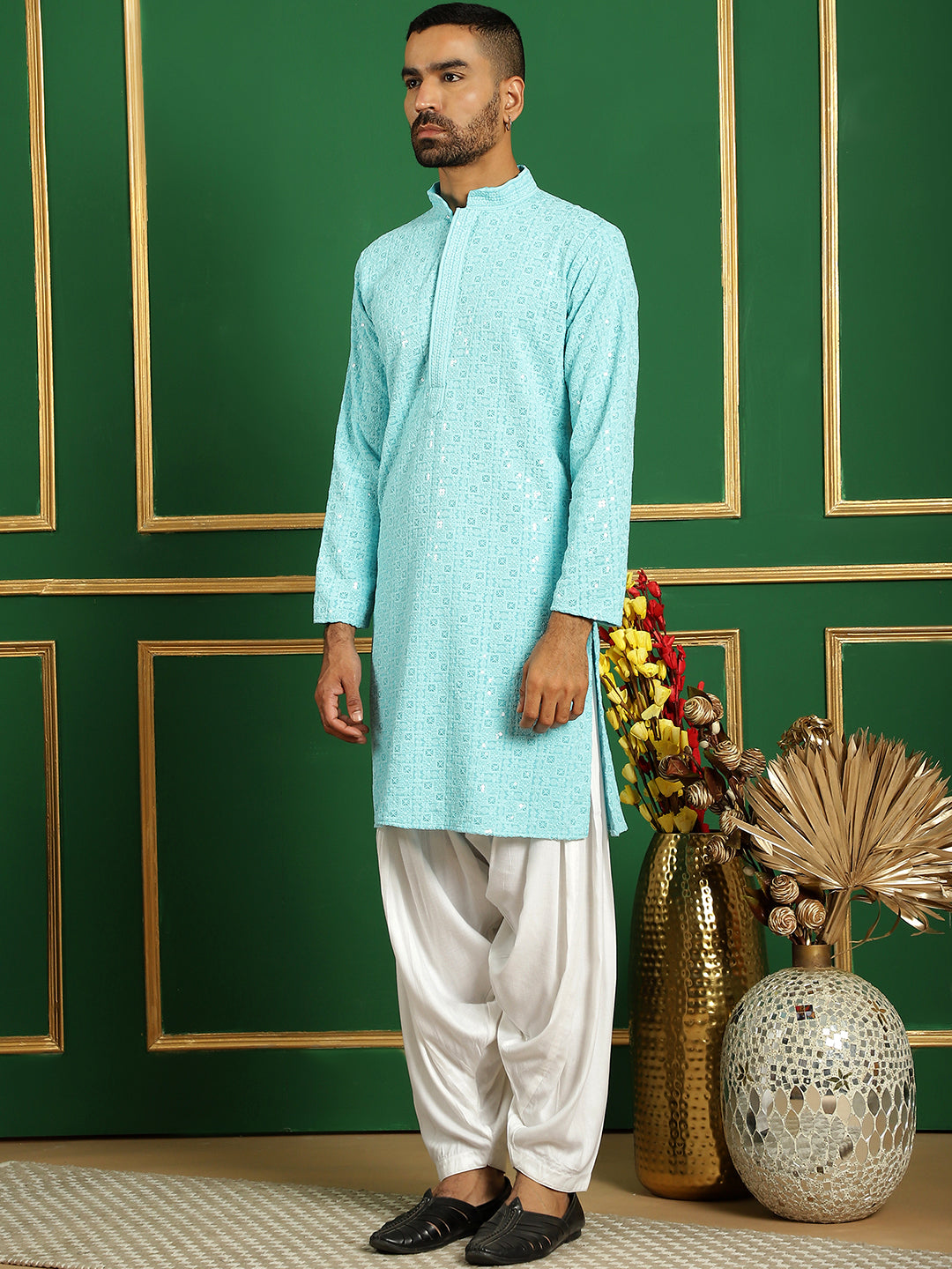 Men Blue Embroidered And Sequence Kurta With Salwar