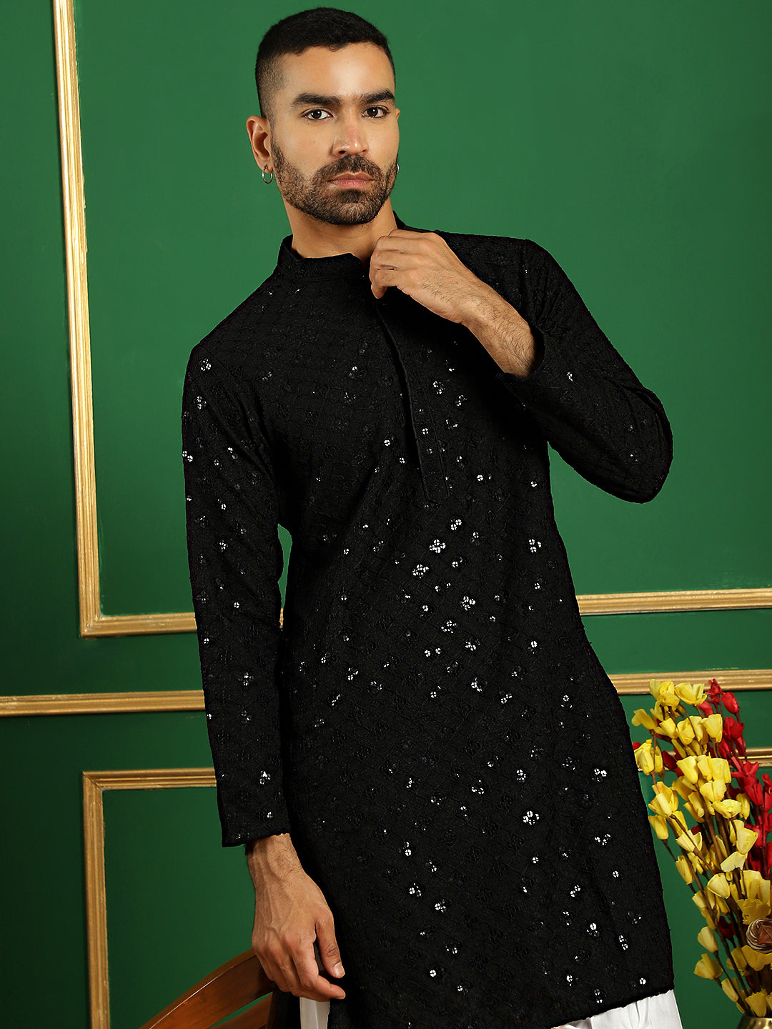 Men Black Embroidered And Sequence Kurta With Salwar