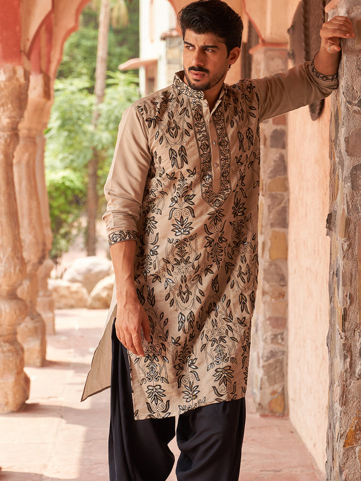 Embroidered Silk Blend Kurta With Salwar