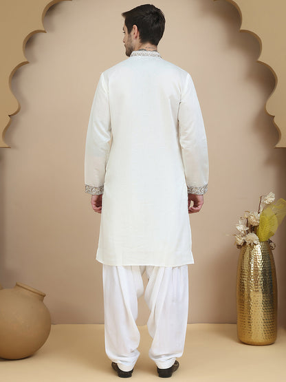 Embroidered Silk Blend Kurta With Salwar