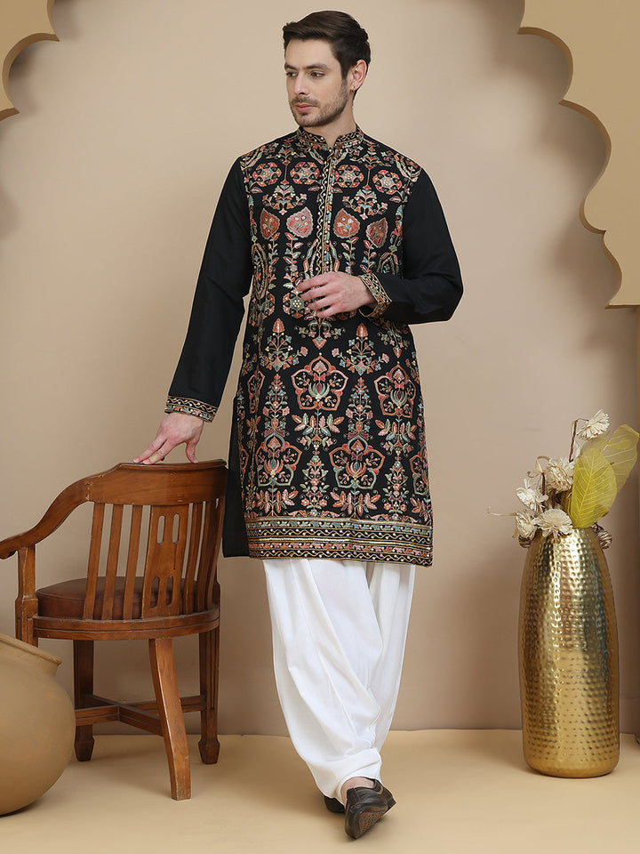 Floral Embroidered Straight Kurta With Salwar