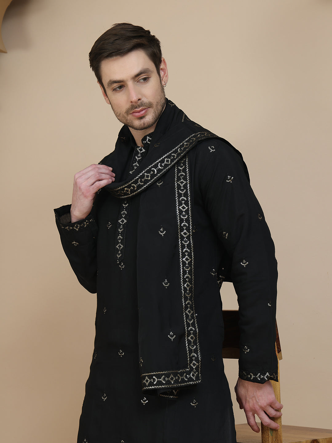 Embroidered Kurta Salwar And Dupatta Set For Men