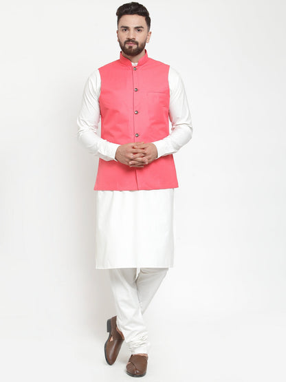Men'S Solid Kurta Pajama With Solid Waistcoat