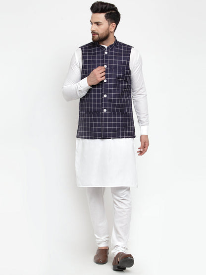 Men'S Solid Kurta Pajama With Checked Waistcoat