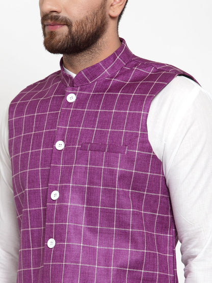 Men'S Solid Kurta Pajama With Checked Waistcoat