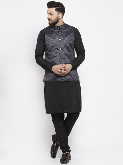 Men'S Solid Cotton Kurta Pajama With Printed Waistcoat
