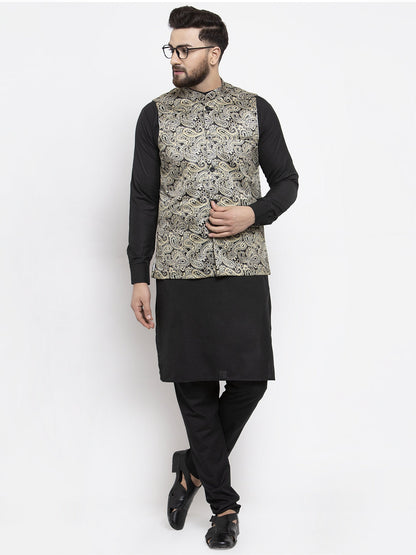 Men'S Solid Cotton Kurta Pajama With Printed Waistcoat