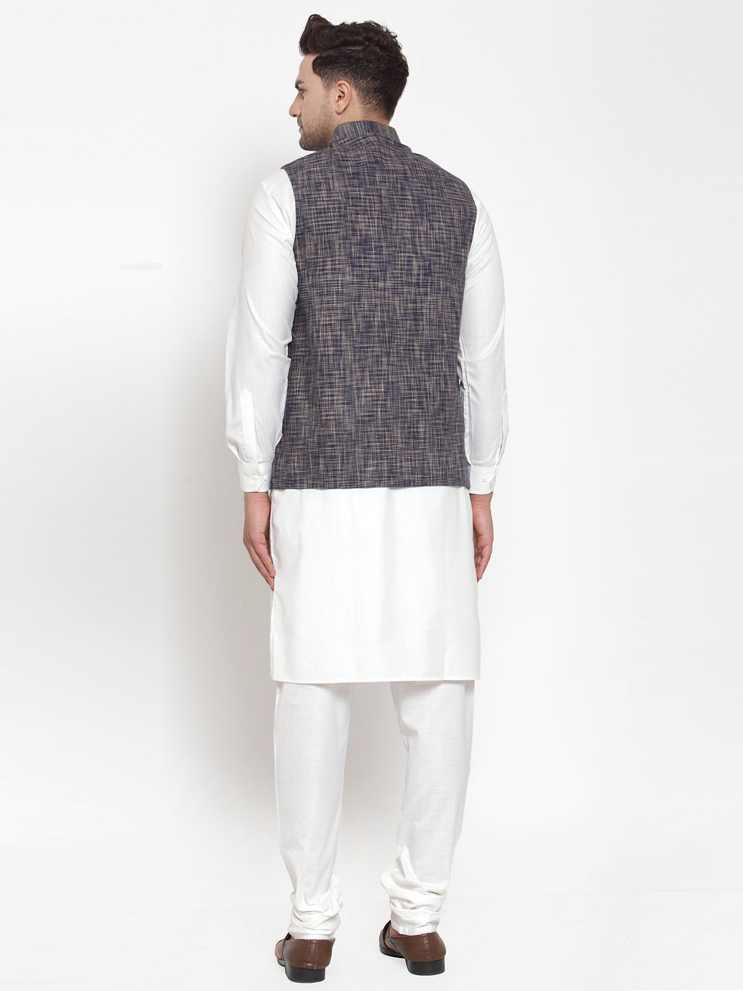 Men White Solid Kurta With Pyjamas &amp; Blue Nehru Jacket