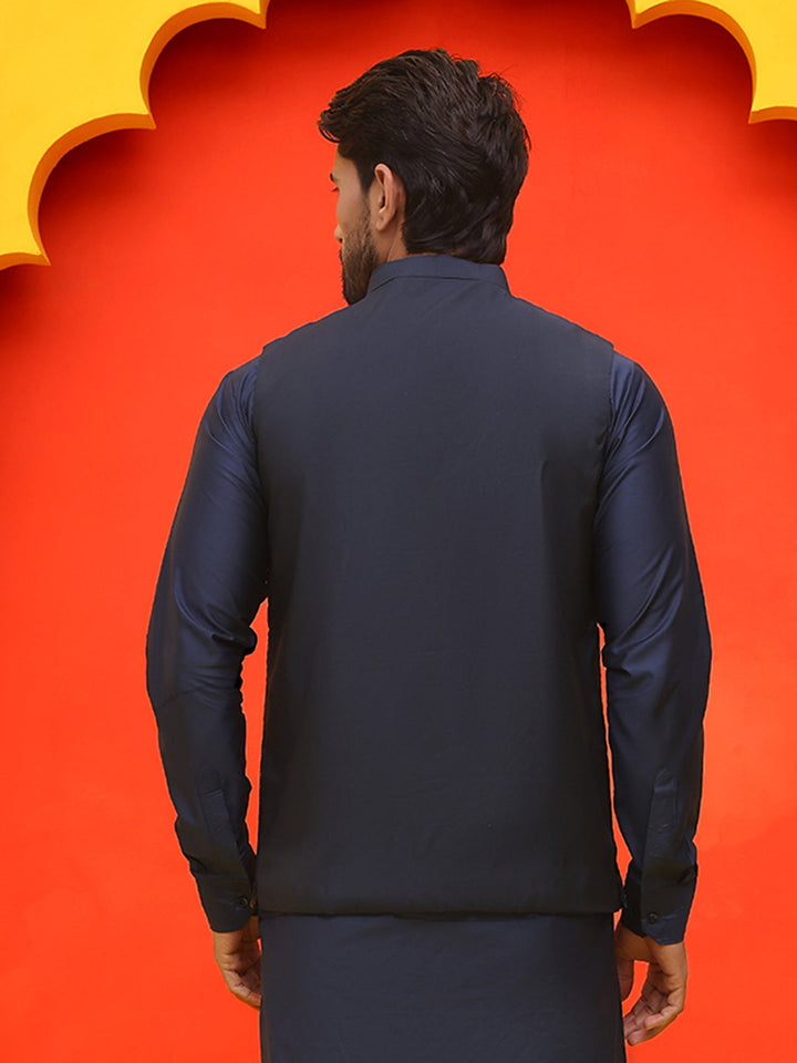 Embroidered Silk Blend Nehru Jacket.