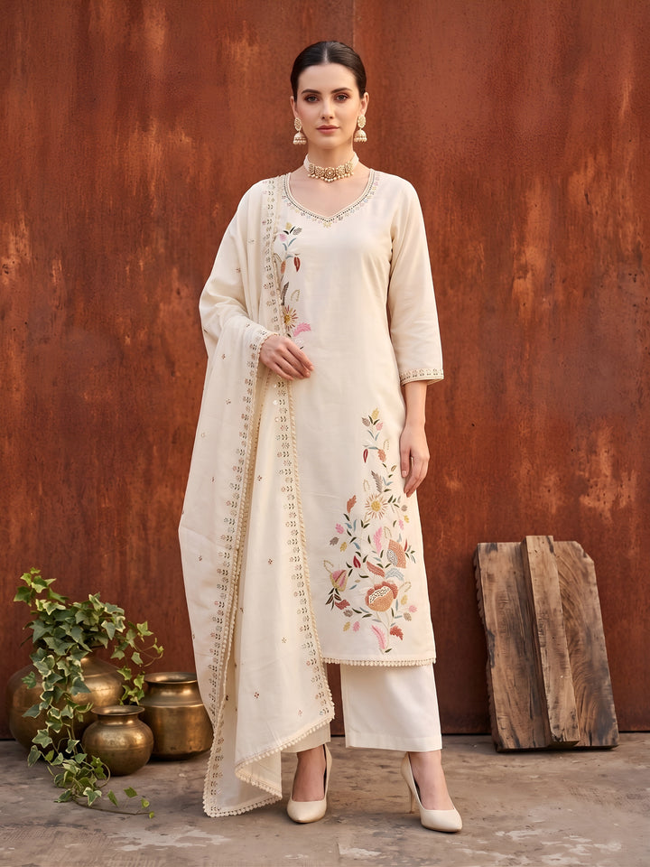 Embroidered Kurta Set With Dupatta