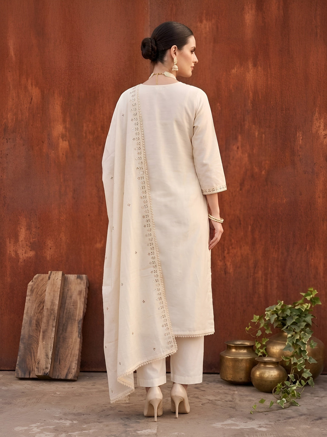Embroidered Kurta Set With Dupatta