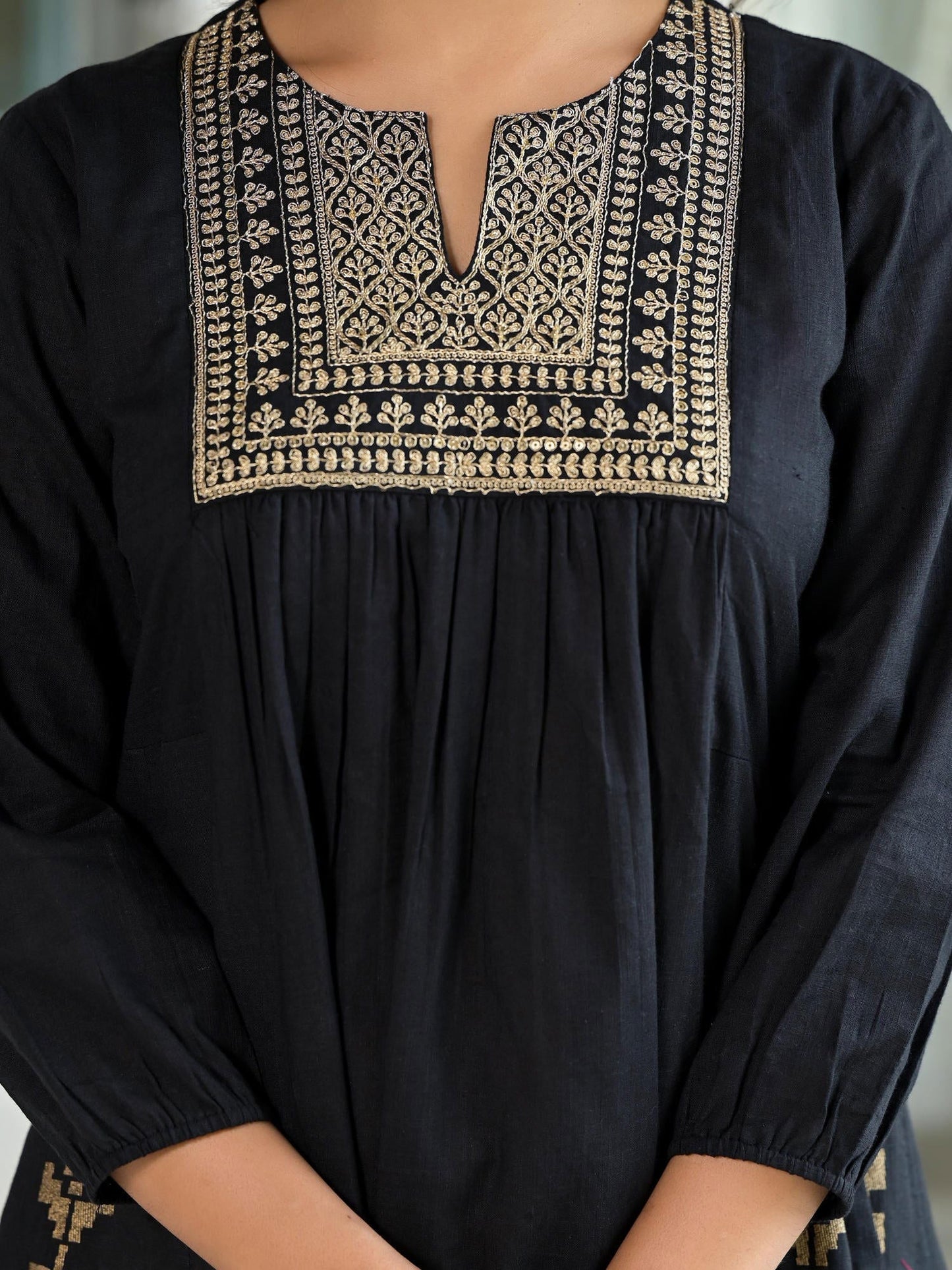 Black Ethnic Motif Printed Tunic & Dhoti Pant Co-Ord Set For Women With Zari Embroidery