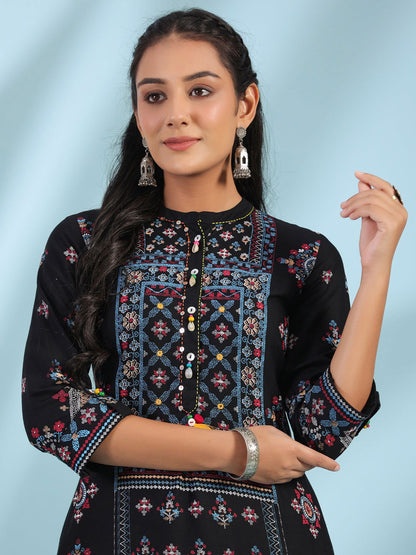 Black Ethnic Motif Printed Rayon Calf Length Straight Kurta With Kaudis Kantha Work & Sequins