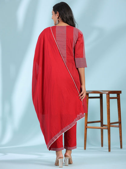 Red Ethnic Motif Printed Cotton Voile Kurta With Pant Dupatta With Pintucks At Front & Beadwork