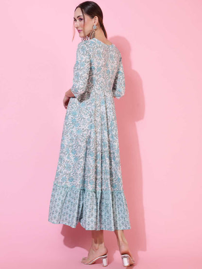 Cotton Calf Length Printed Flared 3/4 sleeves Round Neck Kurta