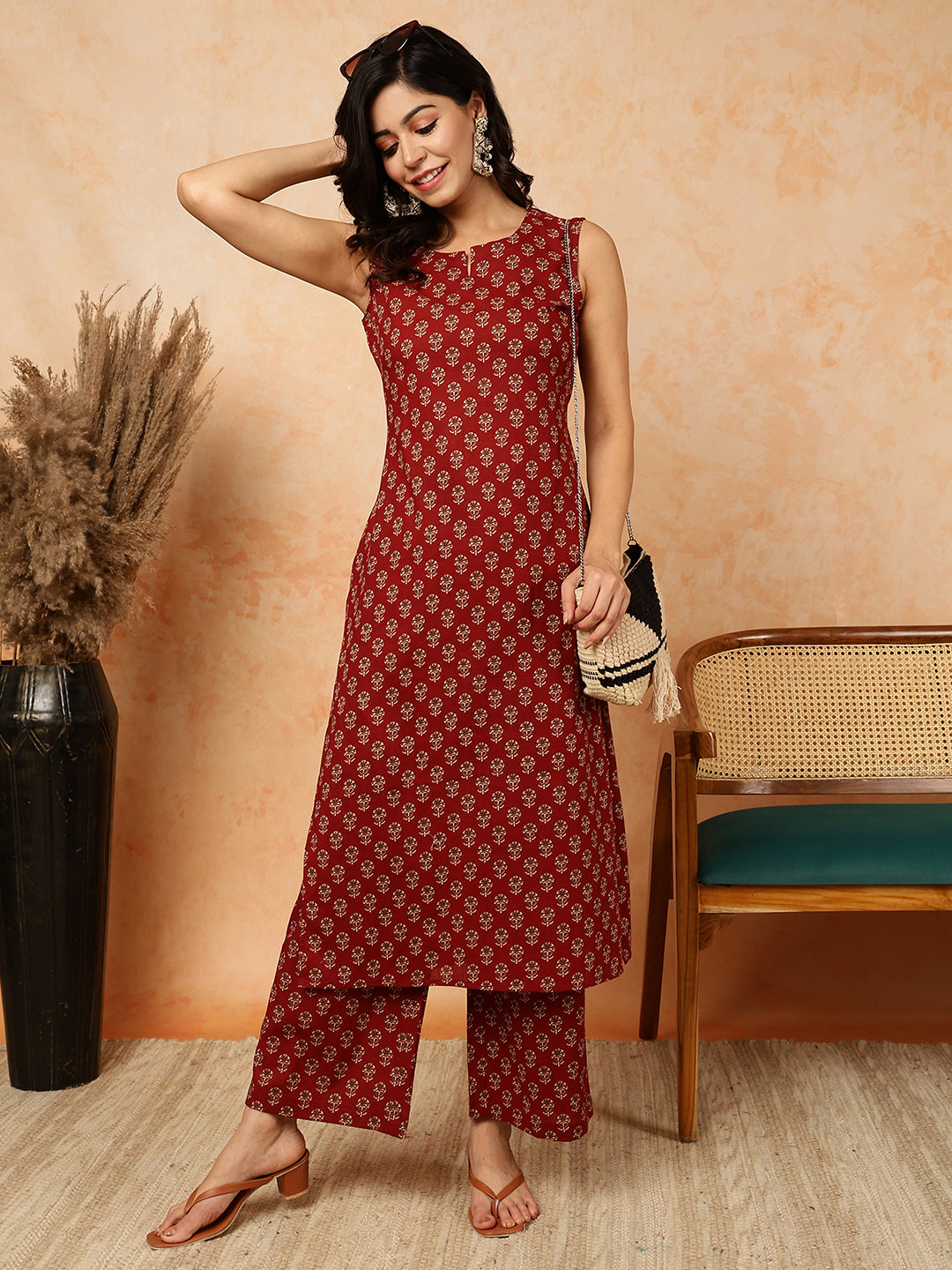 Cotton Calf Length Printed Straight Sleeveless Round Kurta Bottom Set (Preorder)
